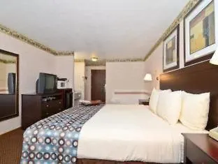 Motel Baymont By Wyndham Il 3*